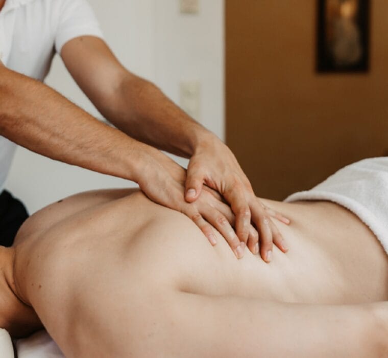 hofgut-apartment-lifestyle-resort-wagrain-massage3
