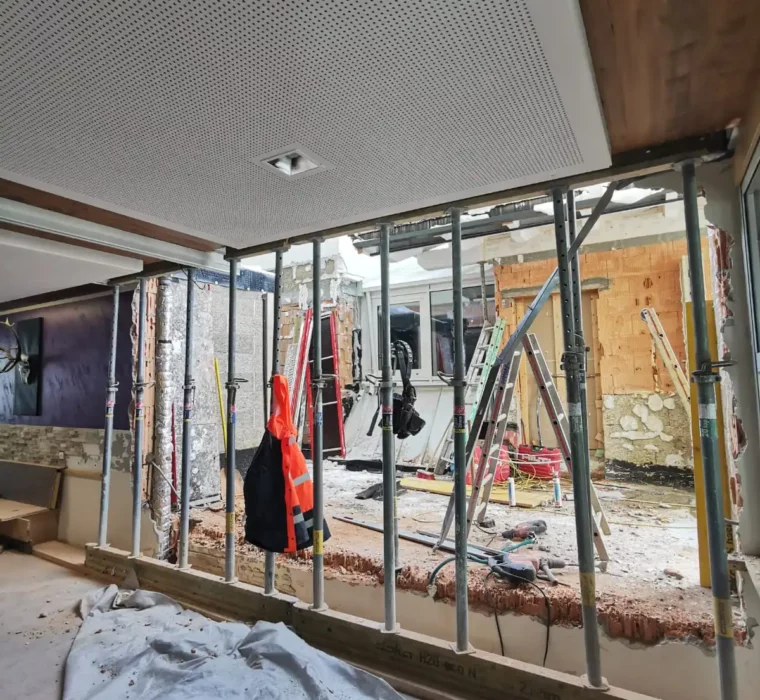 Hofgut Baustelle verbindung Speisesaal4 Renovation work inside the Hofgut Wagrain - insight into the ongoing modernization.