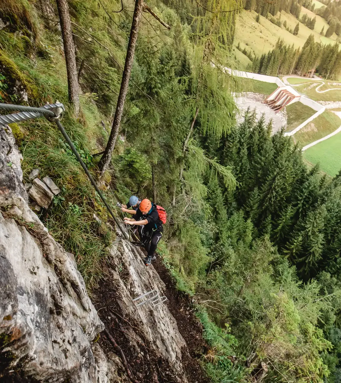Hoch hinaus am Klettersteig in der Kletterwelt in Kleinarl